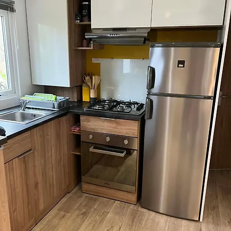 Mobil-home Confort Avec Clim パランティ・アン・ボルヌ